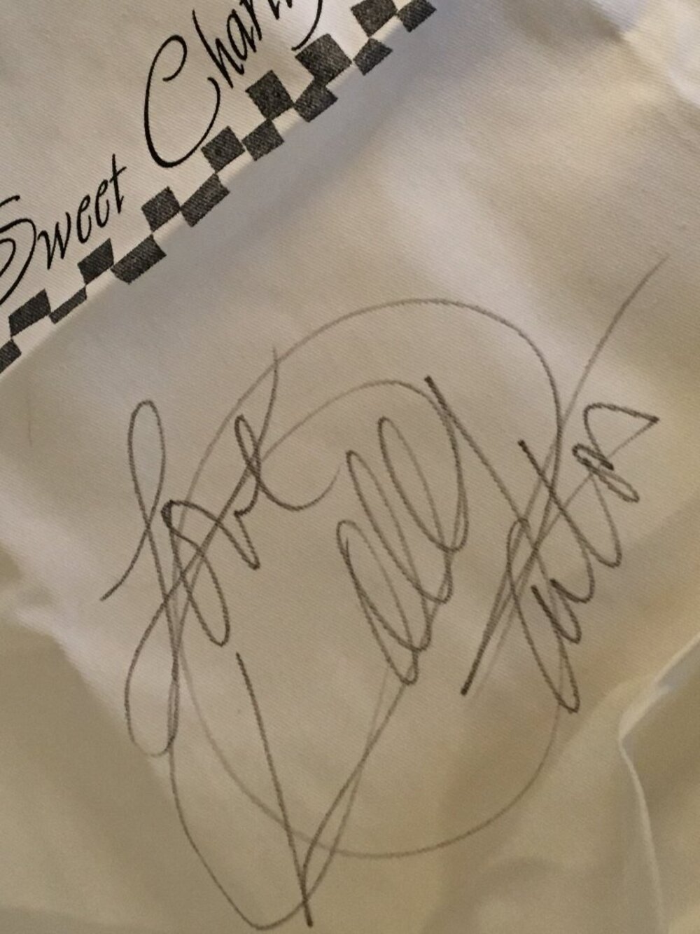 Authentic Dolly Pardon on Apron Signature Autograph ABSOLUTELY AUTHENTIC